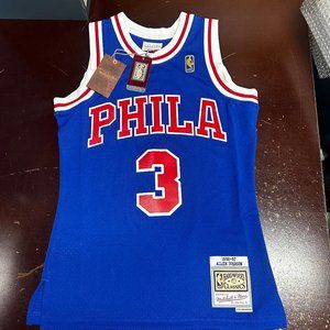 Mitchell & Ness Mens Blue Philadelphia 76ers 1996-97 Allen Iverson Jersey Size S